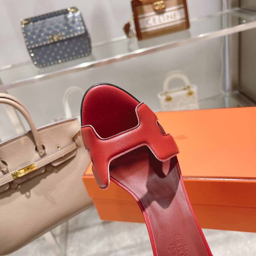 PREMIERE 105 SANDAL IN CHERRY RED CALFSKIN