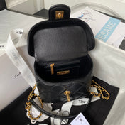 CC SMALL 15 VANITY CASE IN BLACK CALFSKIN GOLD HARDWARE