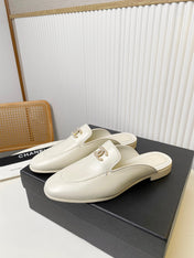 FLAT MULE IN WHITE LAMBSKIN 983819