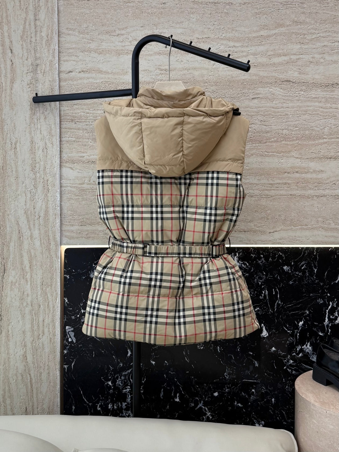 BURBERRY 25S PUFFER VEST 151