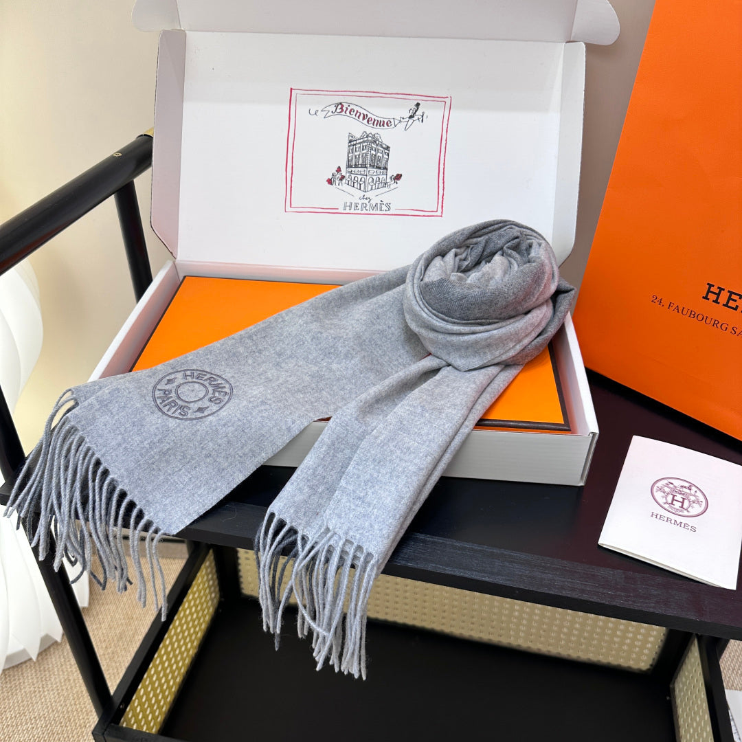 HERMES 25S SCARF 190 IN CASHMERE 986049