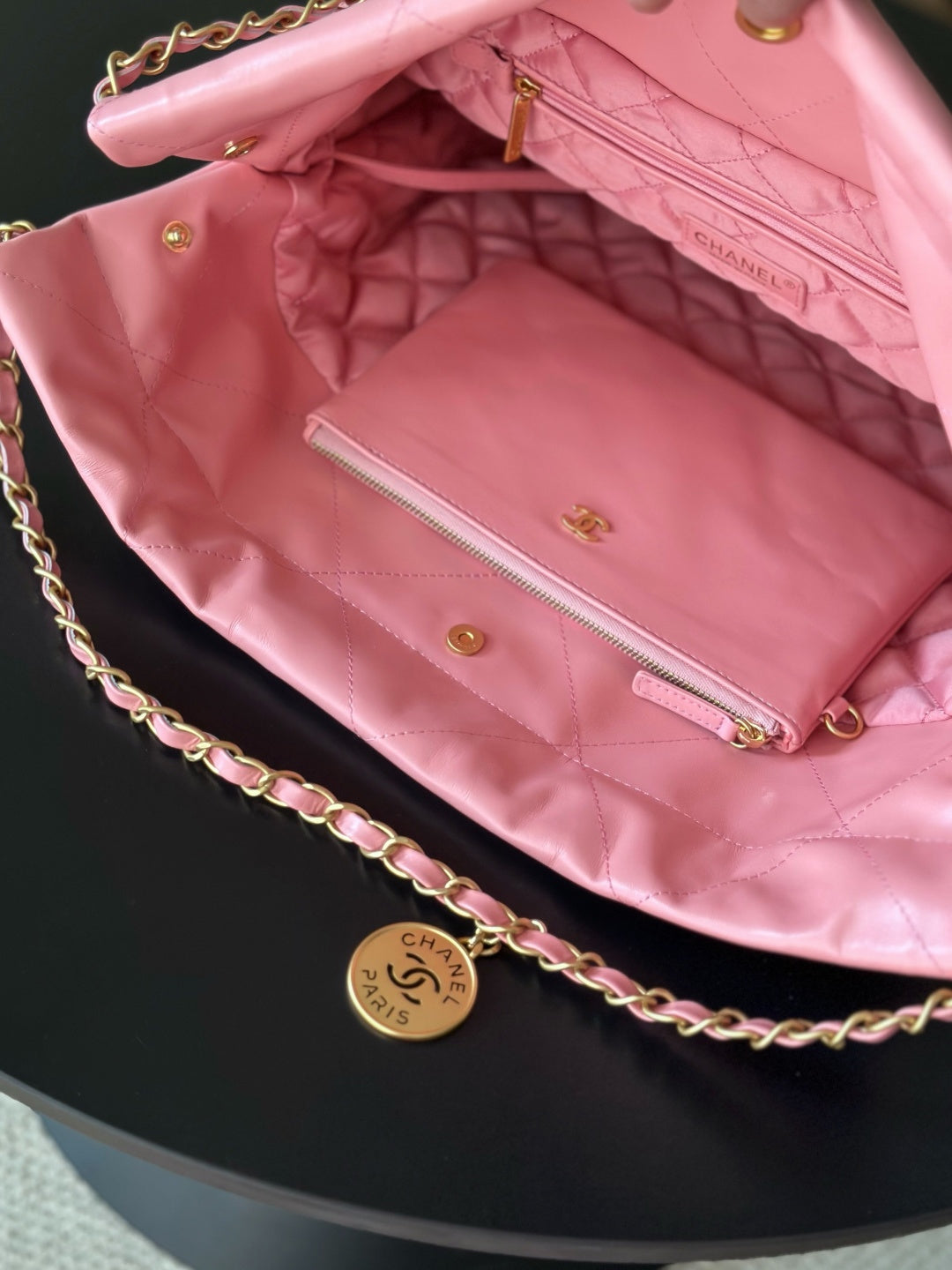 CHANEL 26S 22 BAG 42 IN LIGHT PINK QUILTED SHINY CALFSKIN