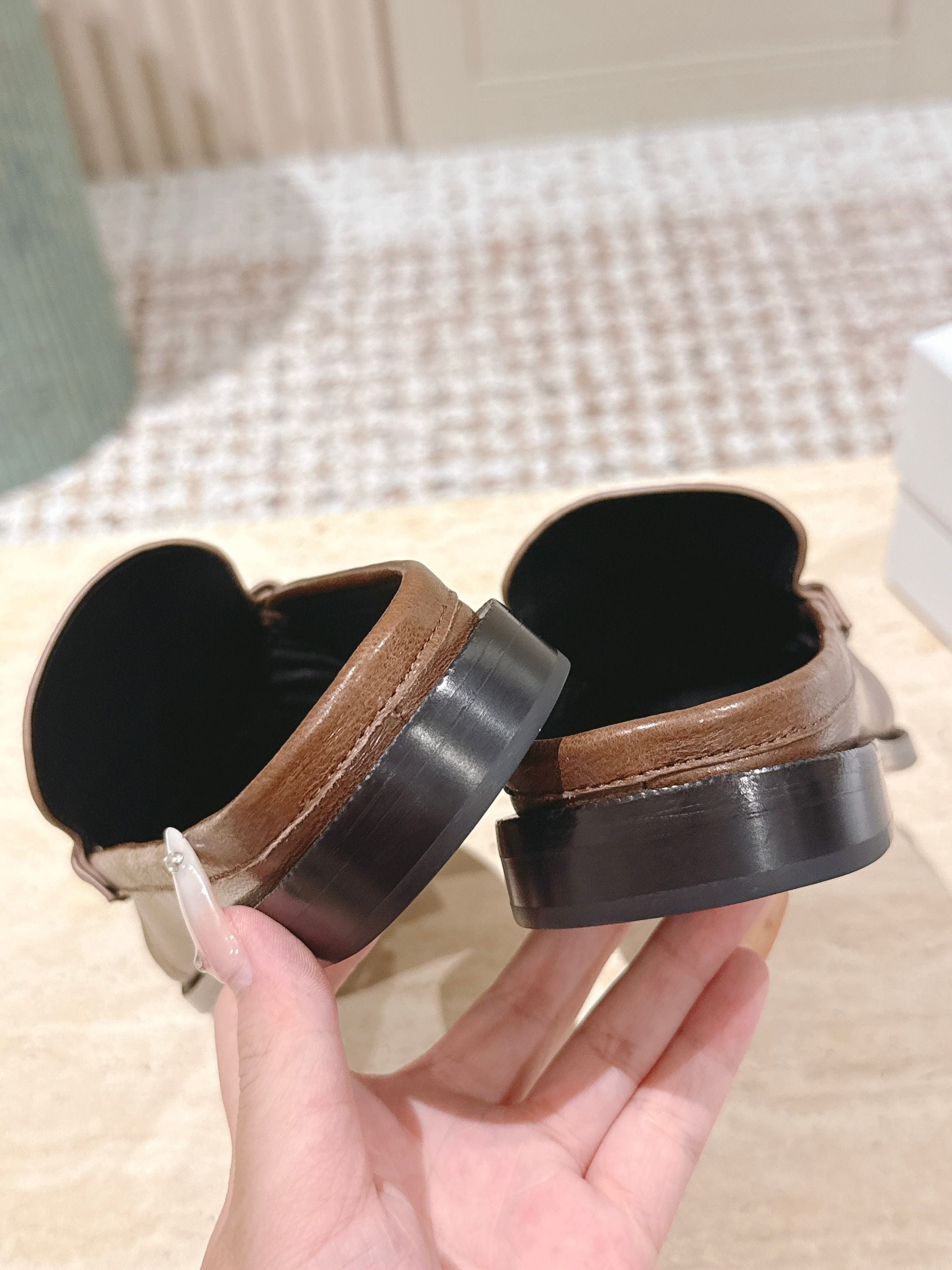 YSL 25S LOAFER MULE IN BROWN CALFSKIN