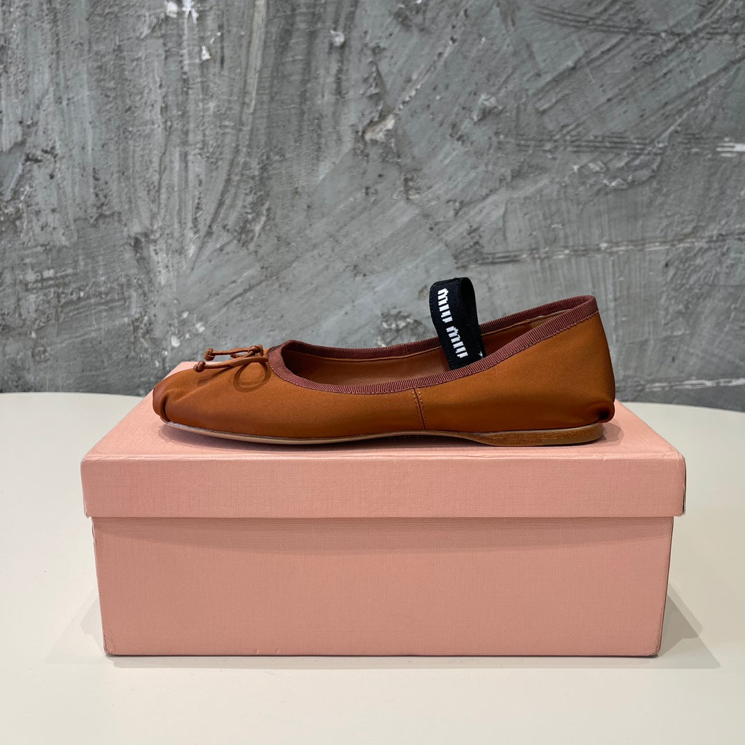 BALLET FLAT SHOES BRIGHT BROWN GLOSSY SHEEPSKIN