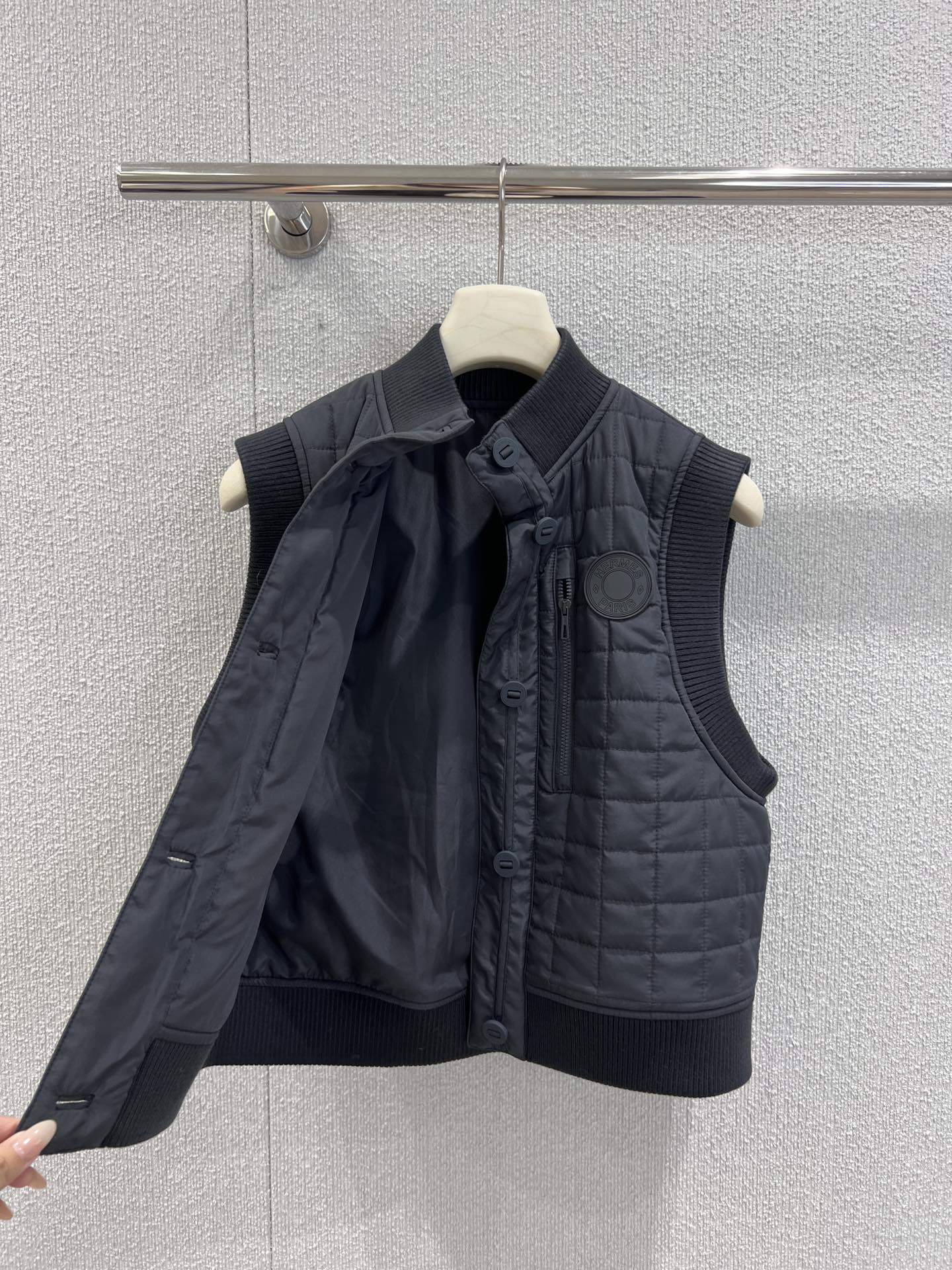 HERMES 25S GILET 087