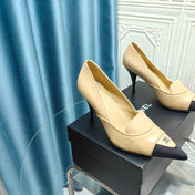 HIGH HEELS IN DARK CREAM MIX BLACK SHEEPSKIN