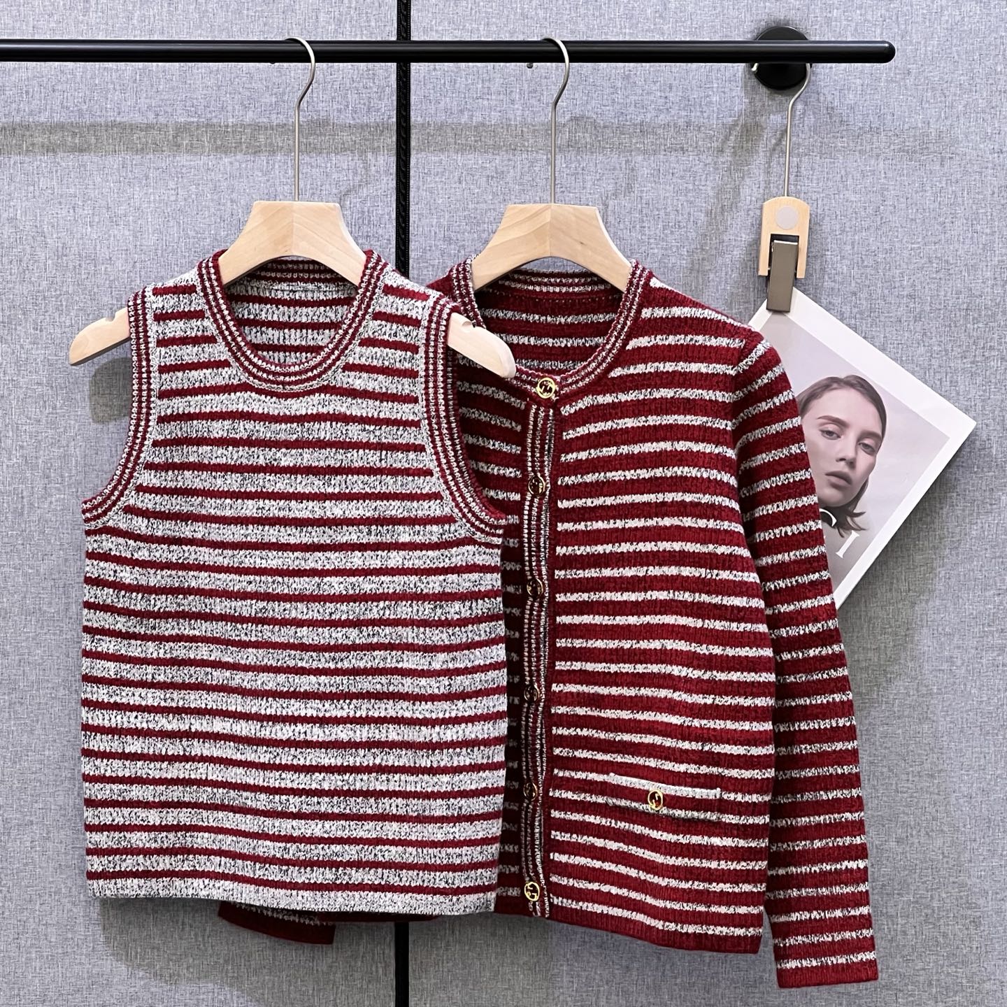 GUCCI SLEEVELESS TOP STYLE 26