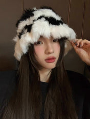 BUCKET HAT IN BLACK MIX WHITE FLEECE 412798