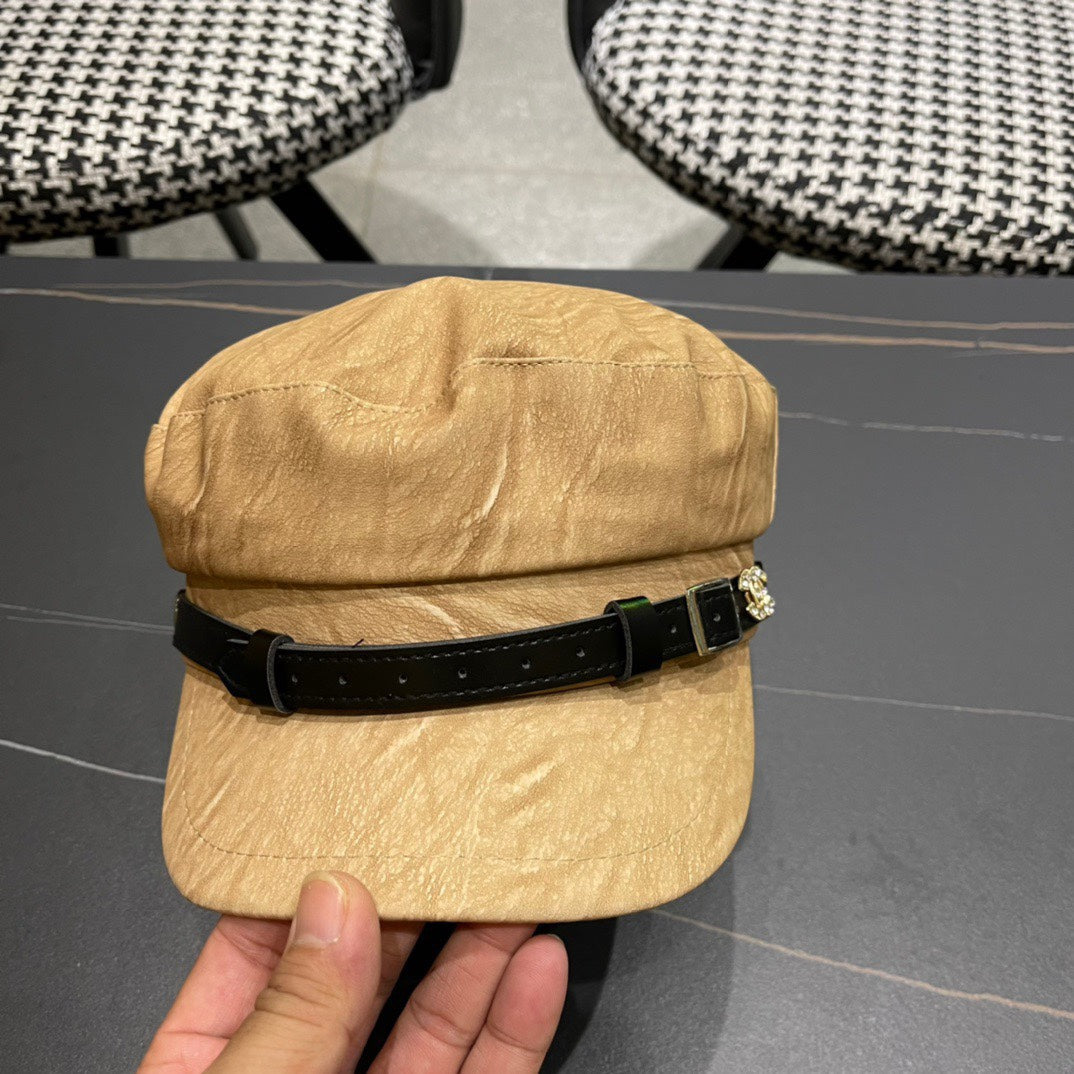 BAKER BOY CAP IN PEANUT BROWN CALFSKIN 420948