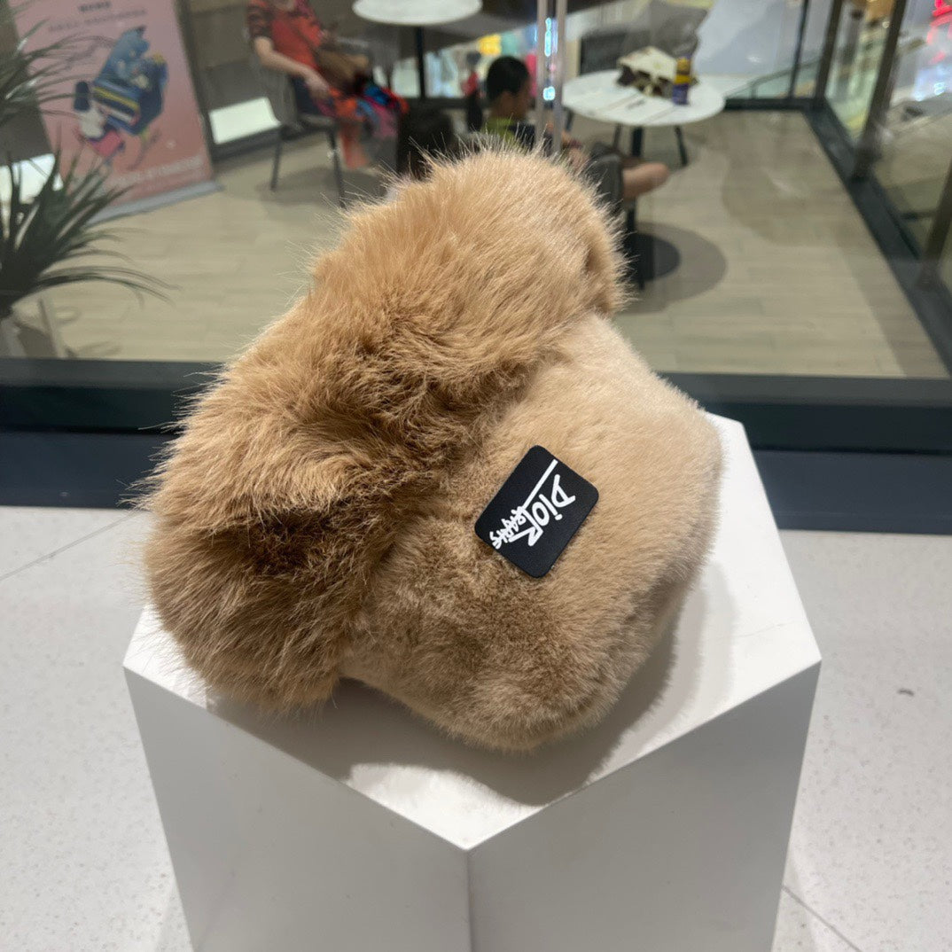 PLUSH FISHERMAN HAT IN CAMEL BEIGE RABBIT FUR 426097