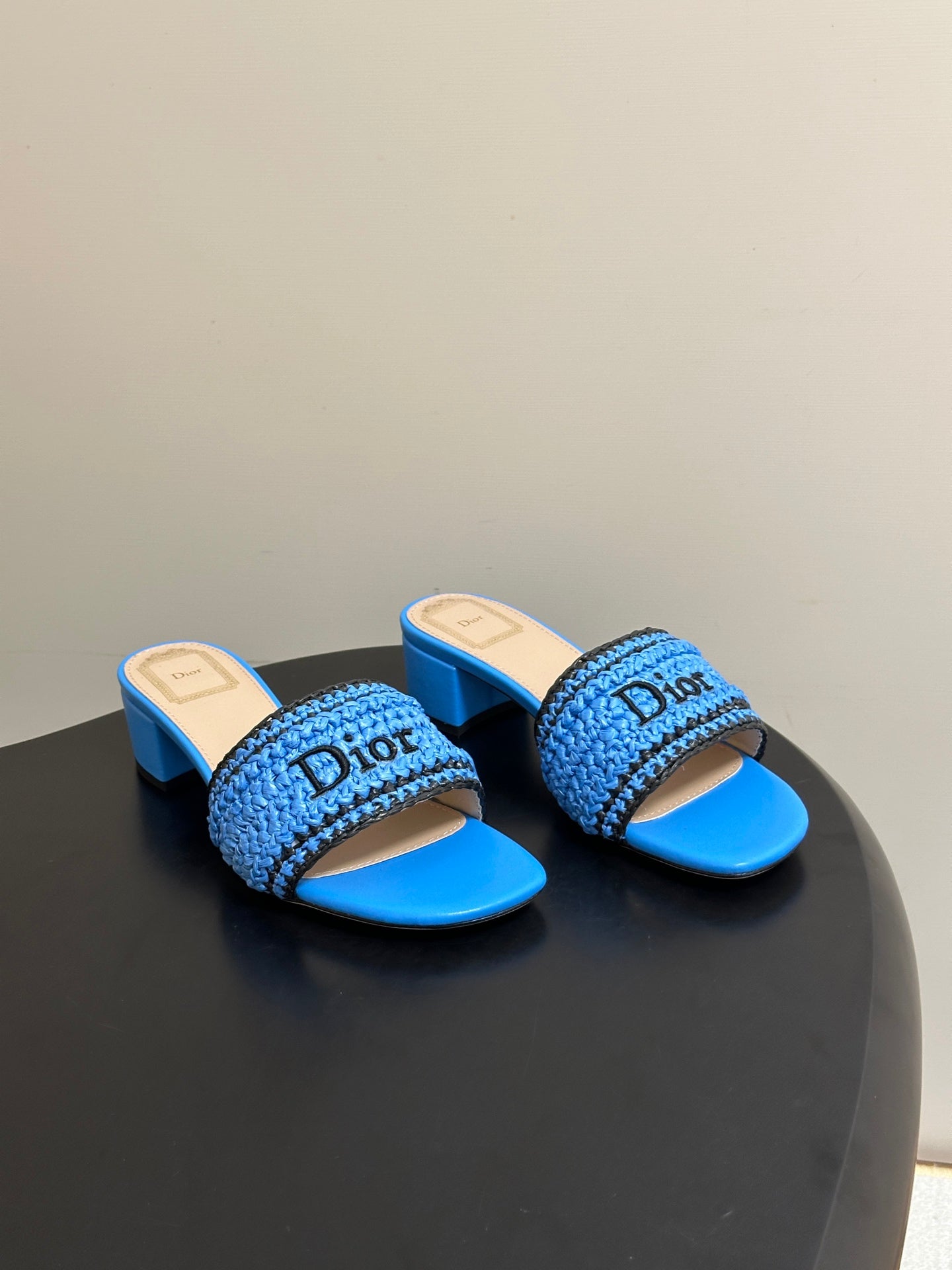 DIOR 26S BLOCK-HEEL SLIDE SANDALS 40MM IN BLUE RAFFIA