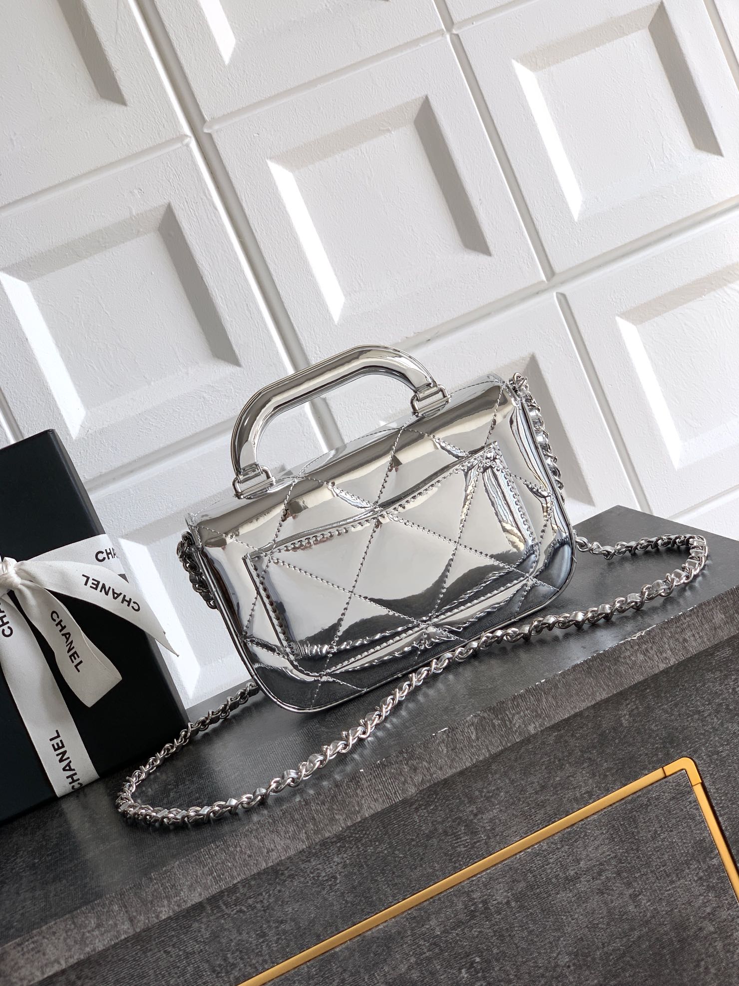CHANEL 26S TOP HANDLE BAG 18 IN METALLIC SILVER QUILTED PATENT LEATHER