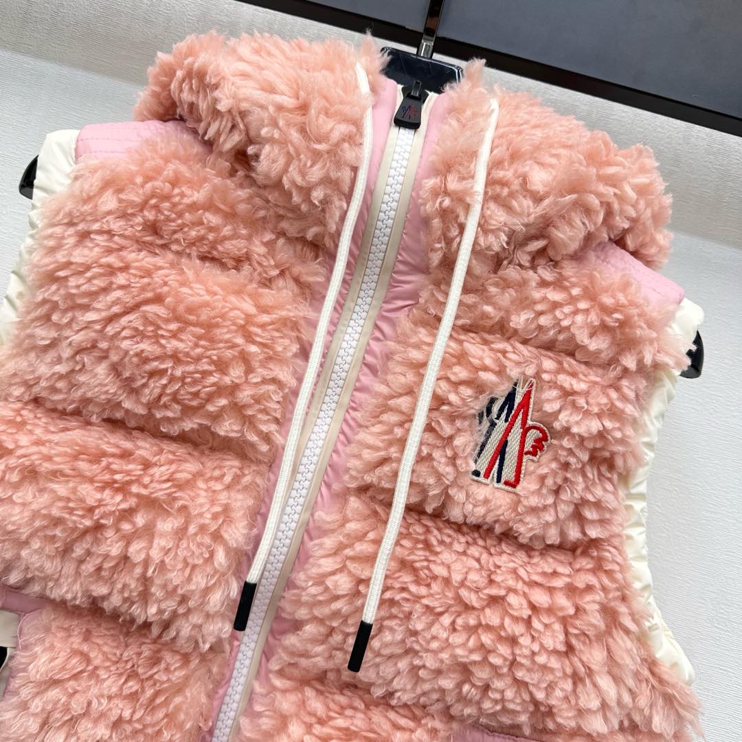 MONCLER 25S DOWN VEST IN PINK 106