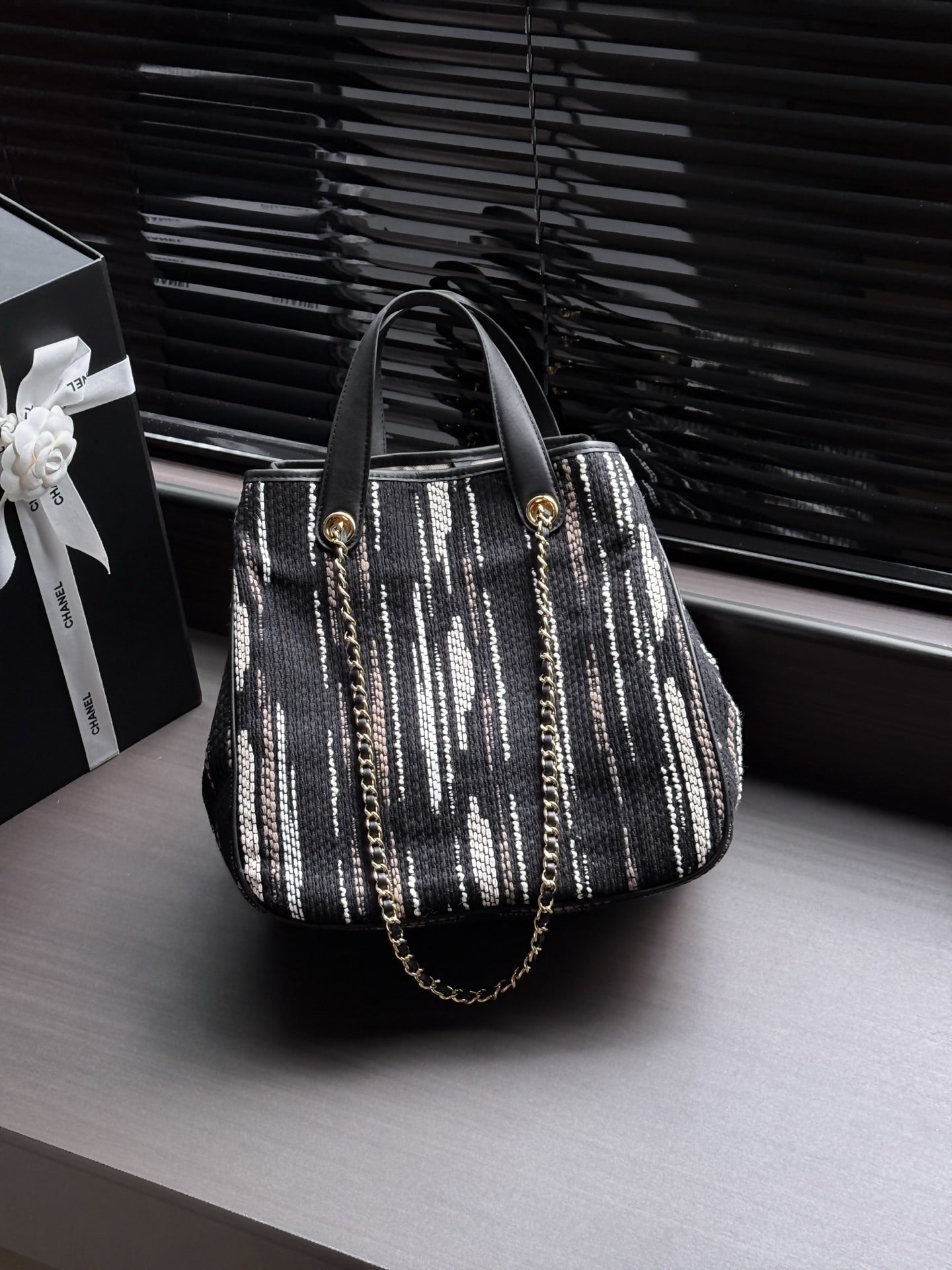 CHANEL 26S SHOPPING TOTE 36 IN BLACK WITH WHITE VERTICAL-STRIPED TWEED