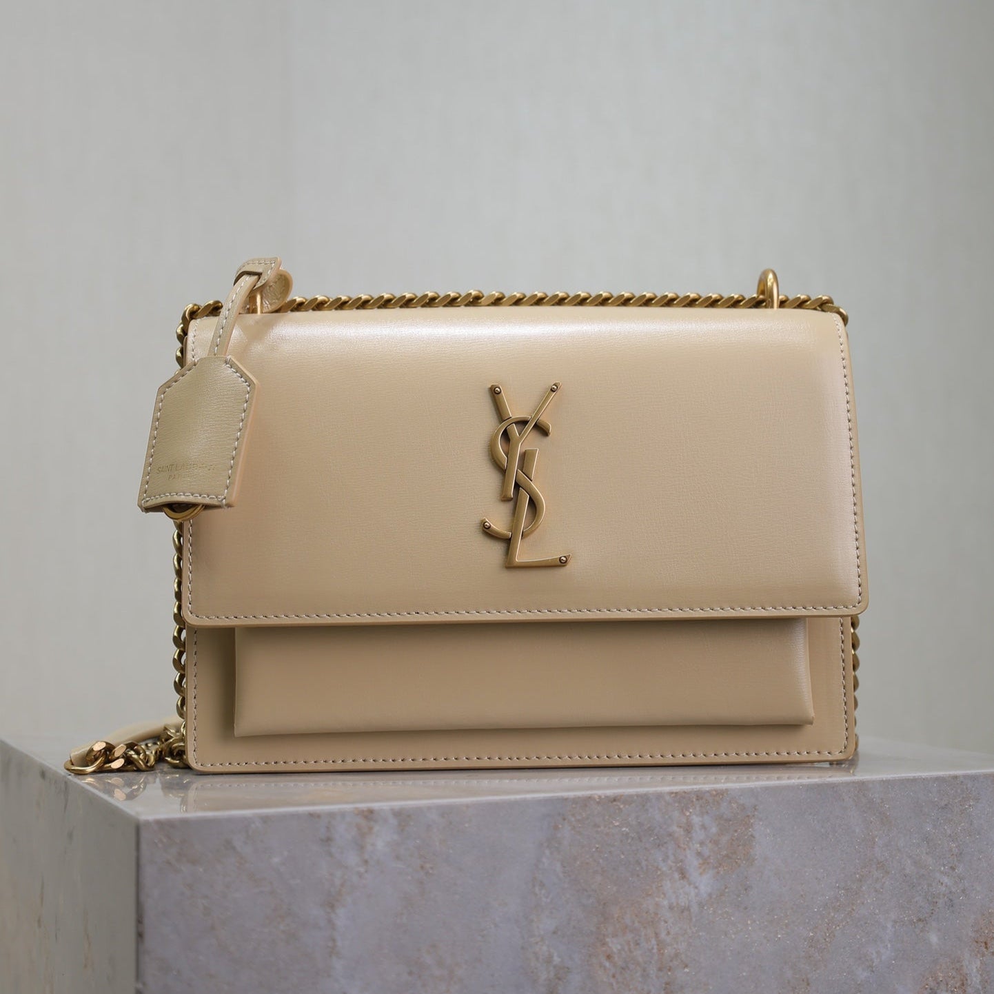YSL 25S SUNSET BAG 22 IN NUDE CALFSKIN GOLD HARDWARE